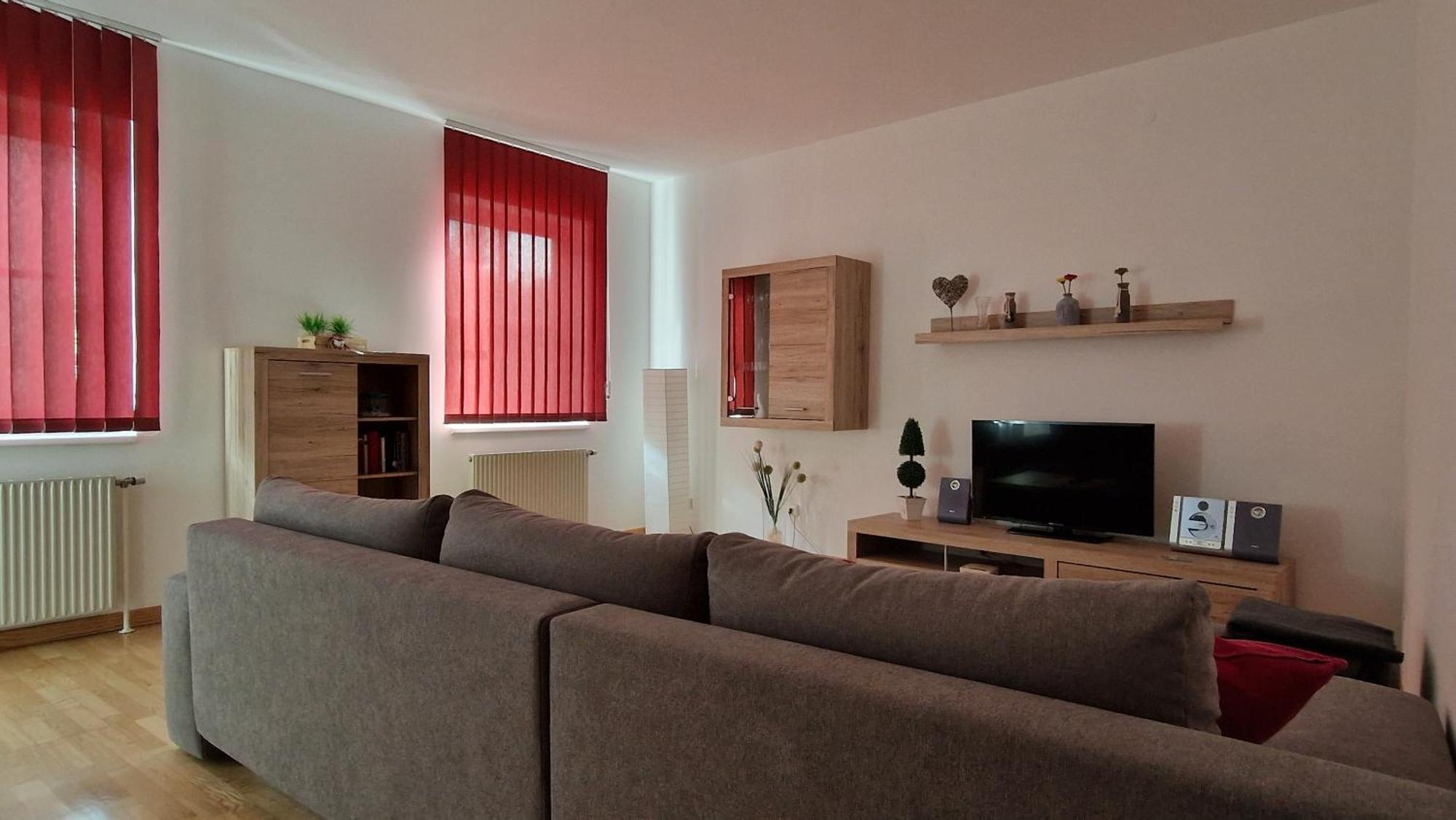 Nepomuk Apartment *