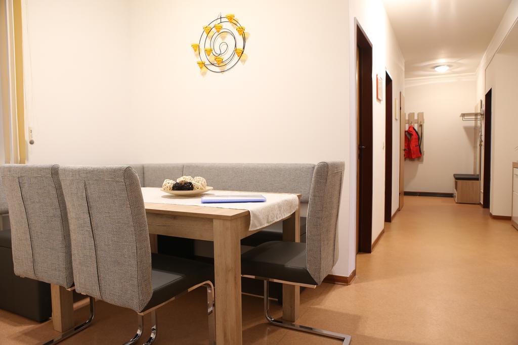 Nepomuk Apartment *